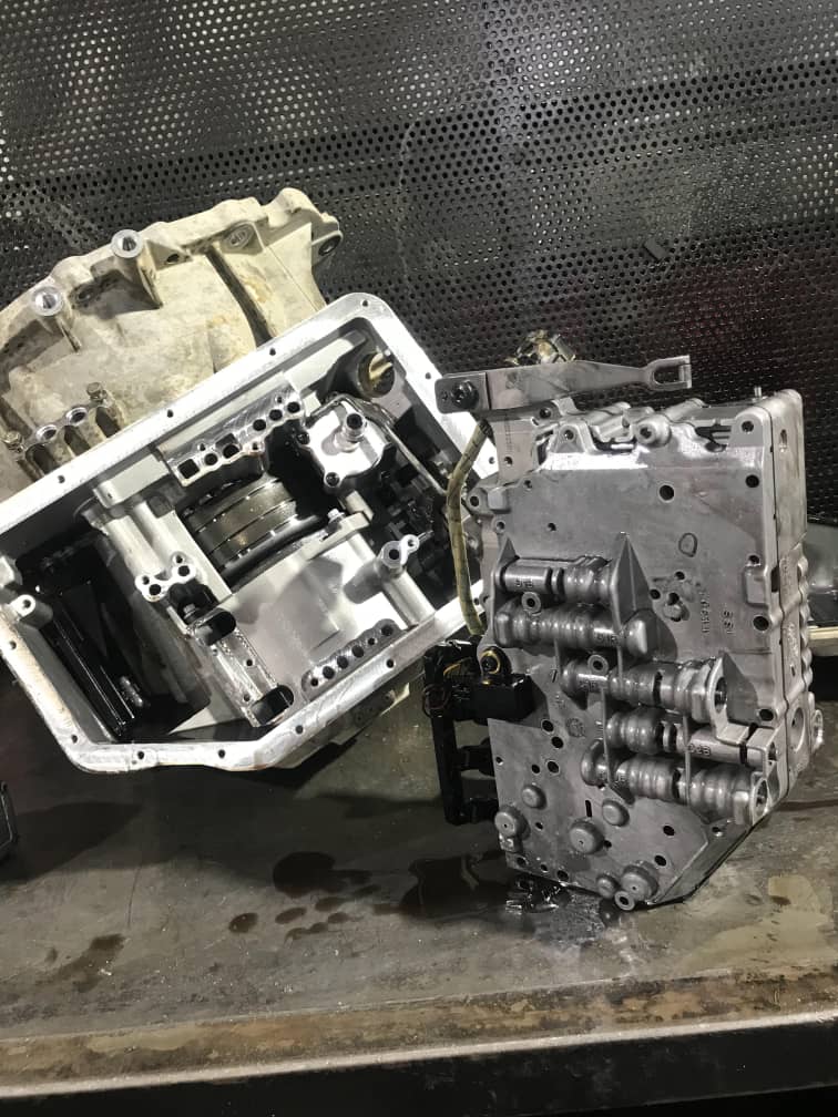 تعویض روغن گیربکس اتوماتیک